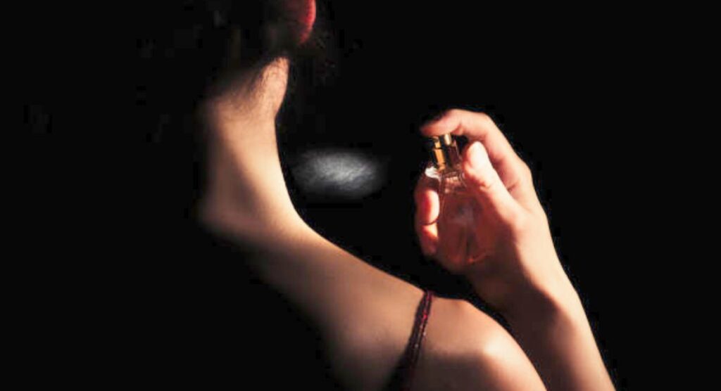 Finding the Right Perfume for Your Body Chemistry
