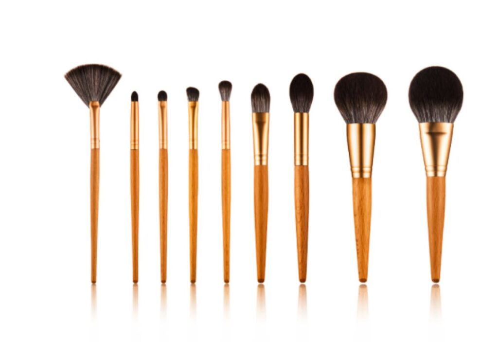 The Ultimate Guide to Bevel Brush Makeup Use