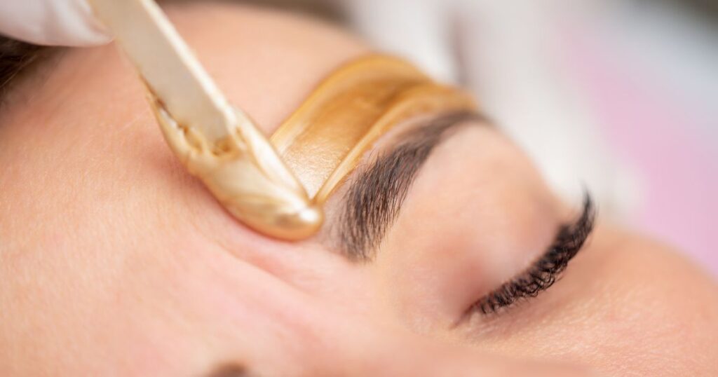 Eyebrow Waxing vs. Threading